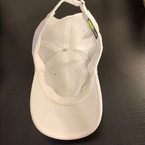 Nike Accessories - Nike Logo Hat Nike Accessories - Nike Logo Hat